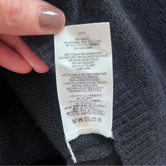 The Row Cashmere and Cotton Blend Sweater, Size XL (fits like a medium) - Picture 6 of 6